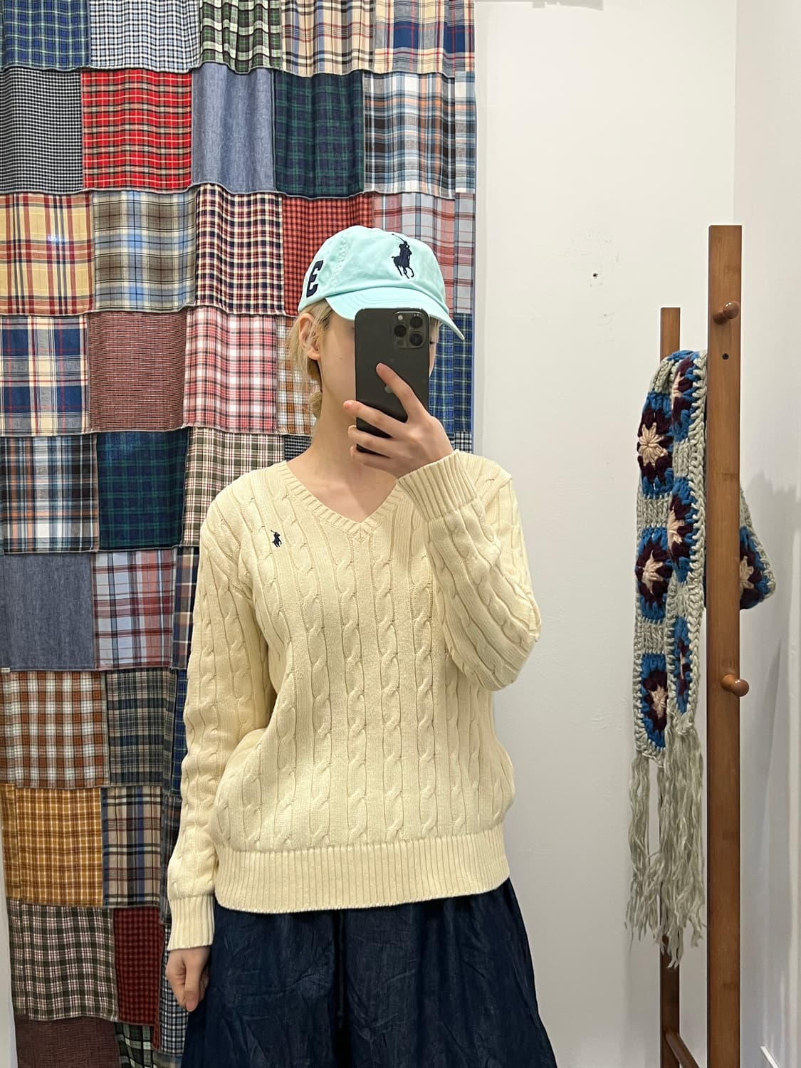 폴로 크림 꼬임 니트 상품이미지2