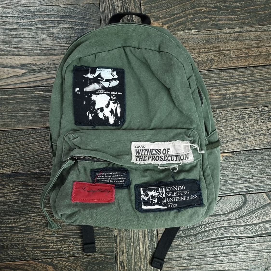 [선데이오프클럽] 빈티지 패치스 백팩 카키 M20250 상품이미지2