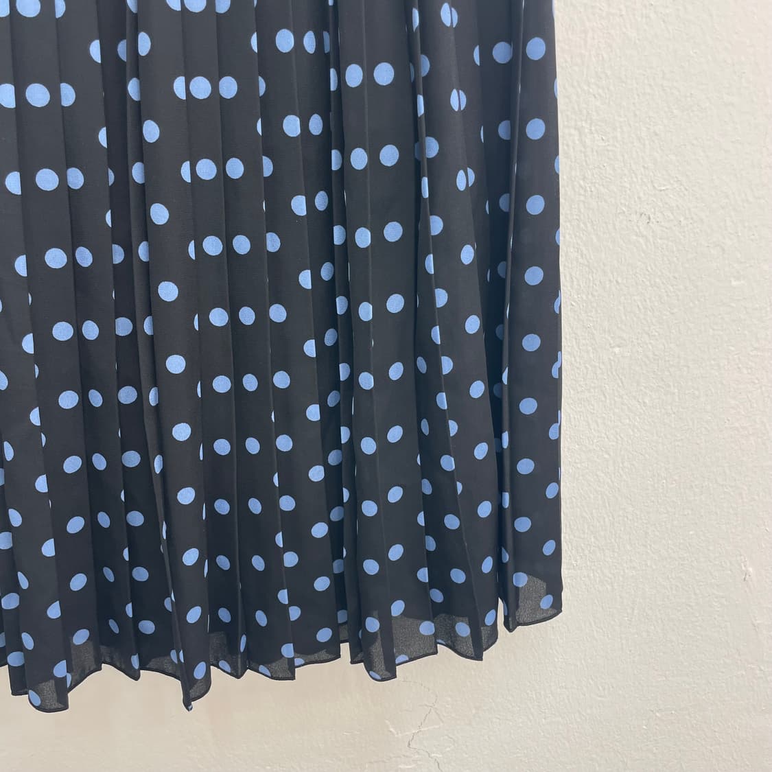 Blue polka dot pleated skirt 상품이미지2