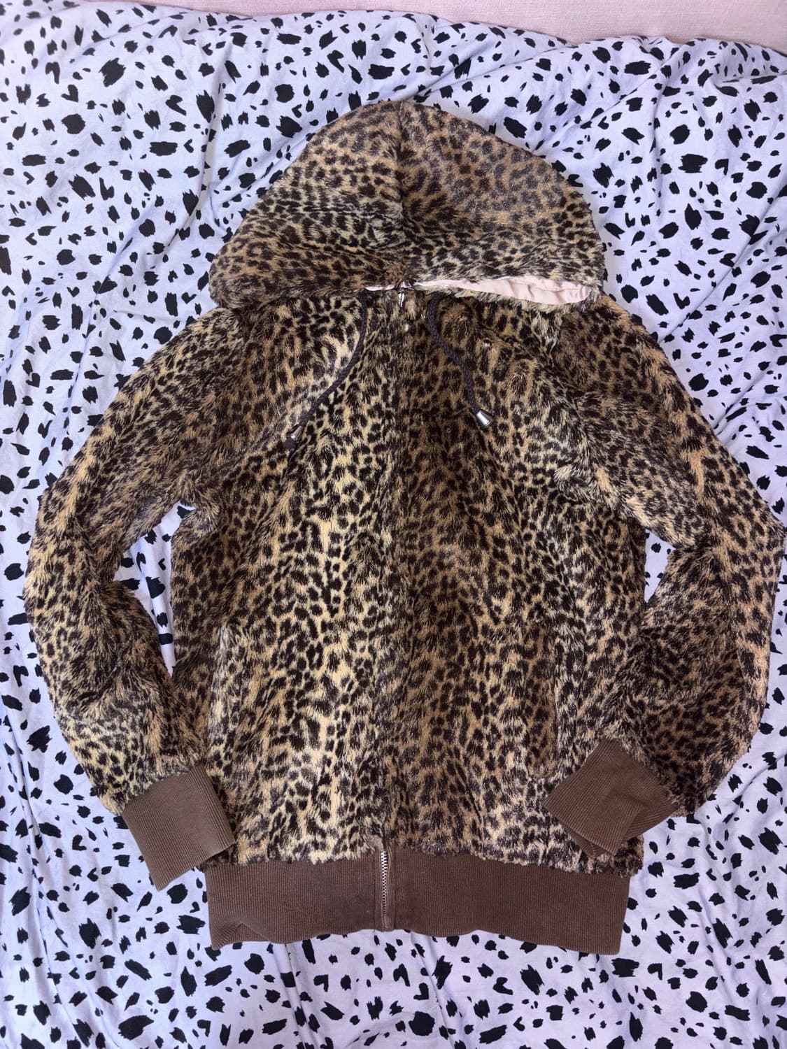 레오파드 퍼후드집업 상품이미지1