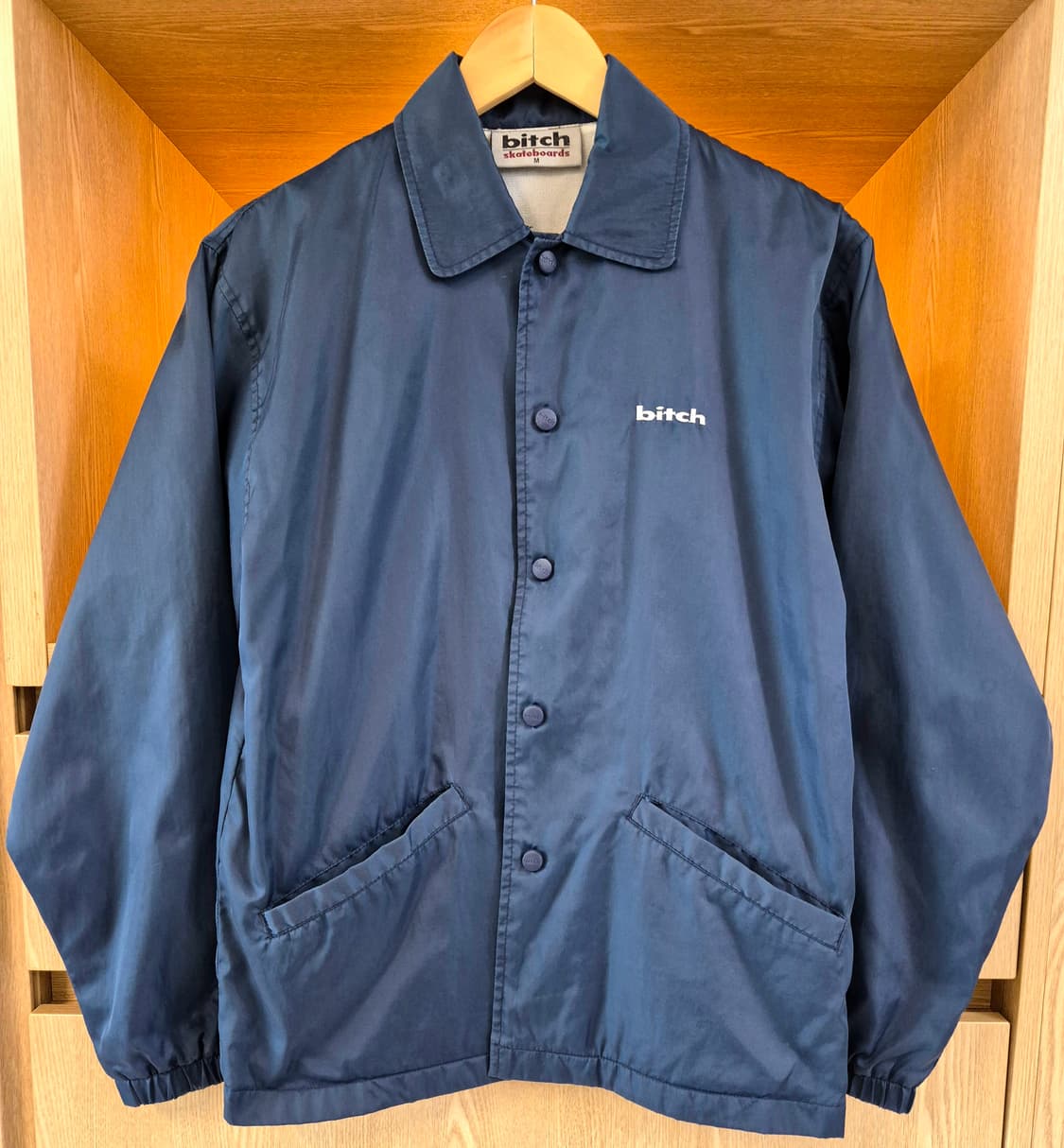 Bitch Skateboards Coach Jacket
(M) 상품이미지1