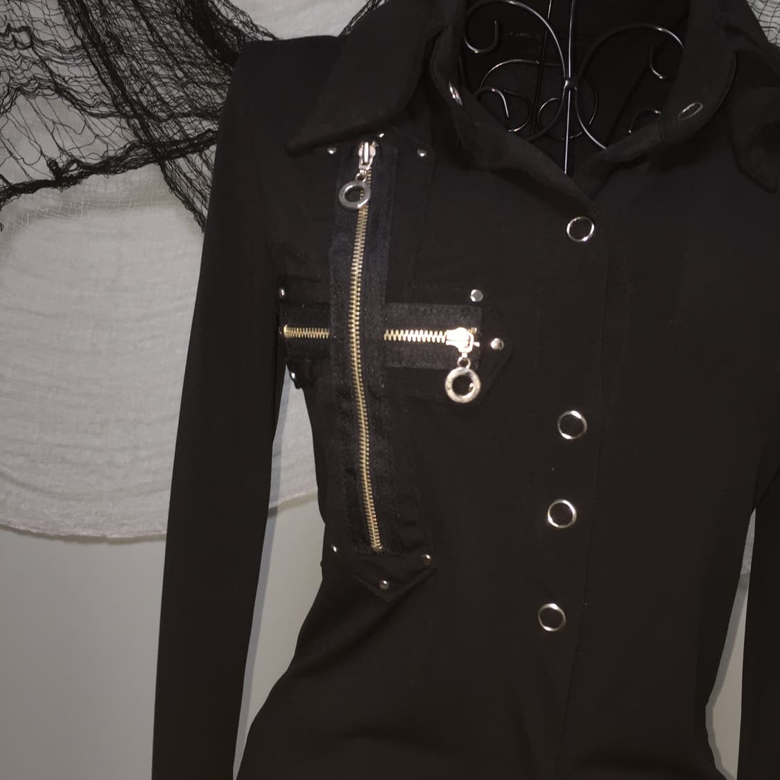 punk nana cross piercing shirt T 상품이미지2