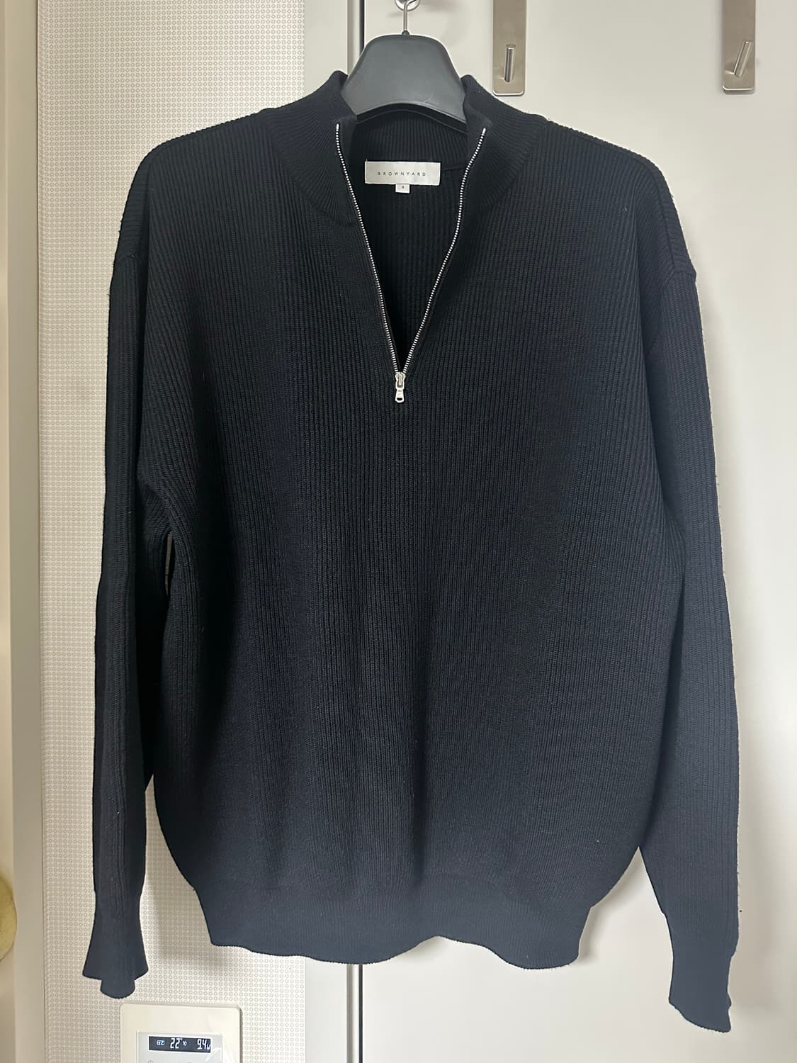 브라운야드 21fw 하프집업 니트 블랙 3사이즈 판매 상품이미지2