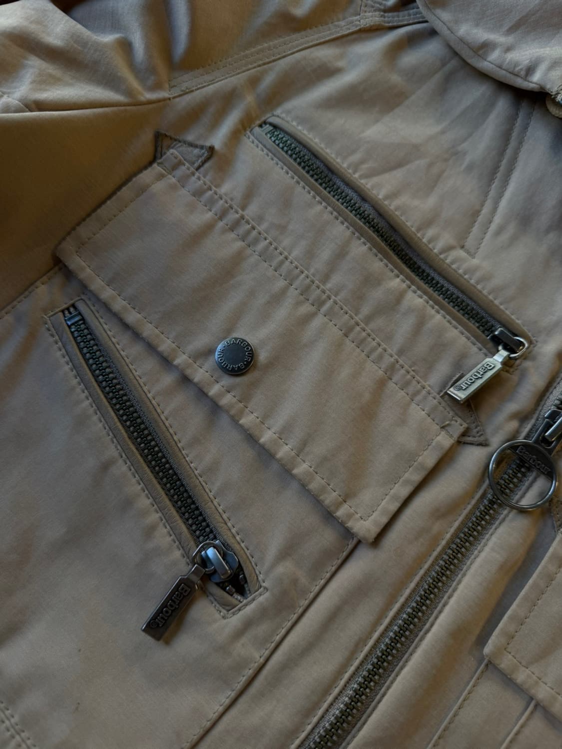 바버 X 화이트 마운티어링 유틸리티 자켓 100 상품이미지9