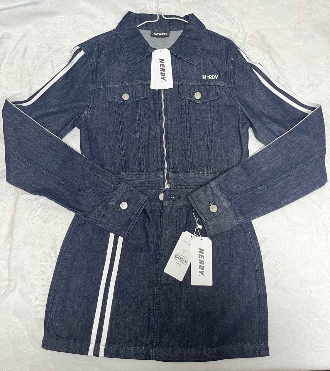 널디 우먼스 데님 트러커 트랙탑/미니스커트 셋업 네이비xs 상품이미지2