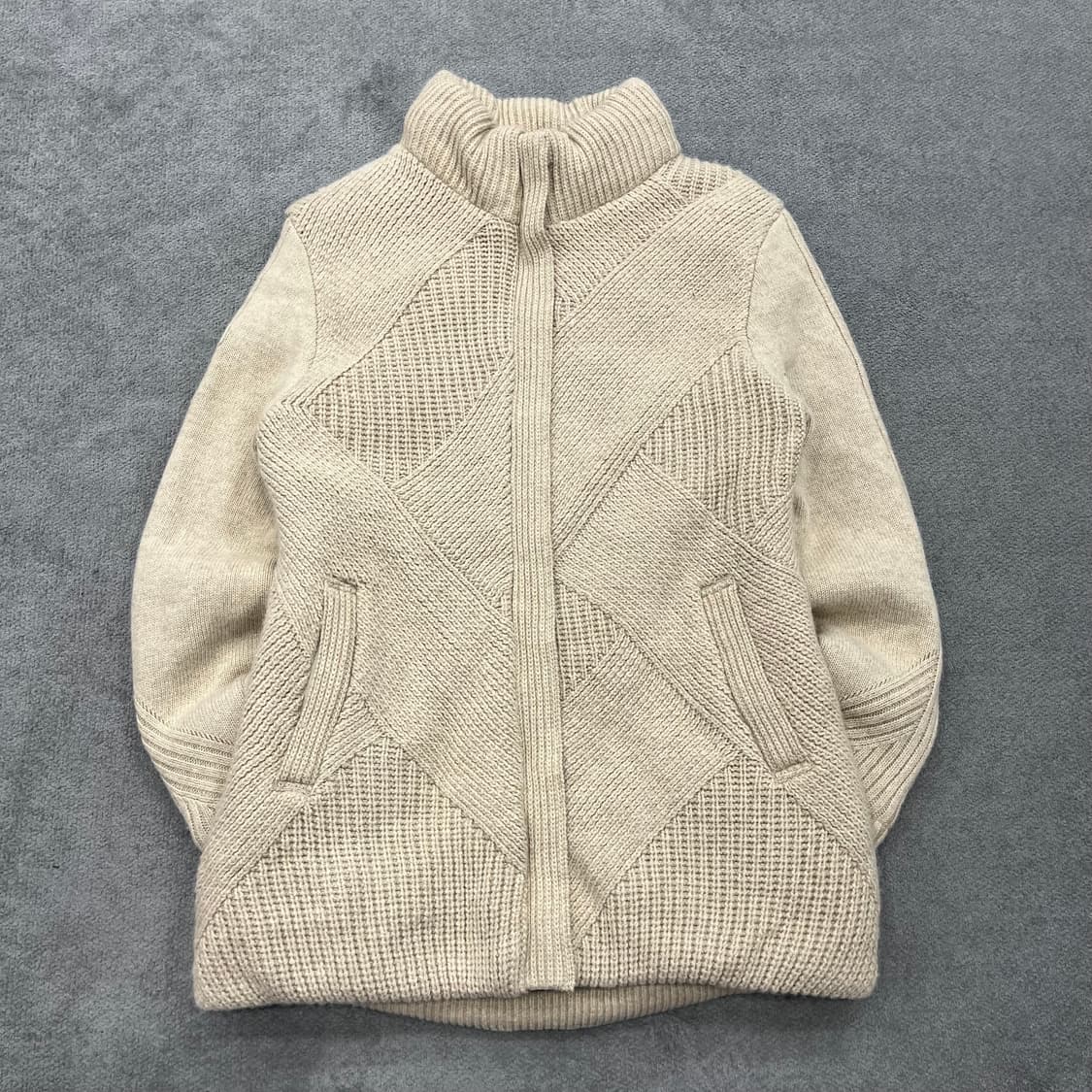 95 장미쉘바스키아 구스다운 울 니트 패딩자켓 상품이미지1