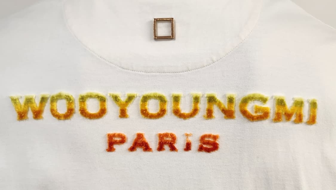 우영미 그라데이션 퍼지백로고 반팔 티셔츠 48 상품이미지6