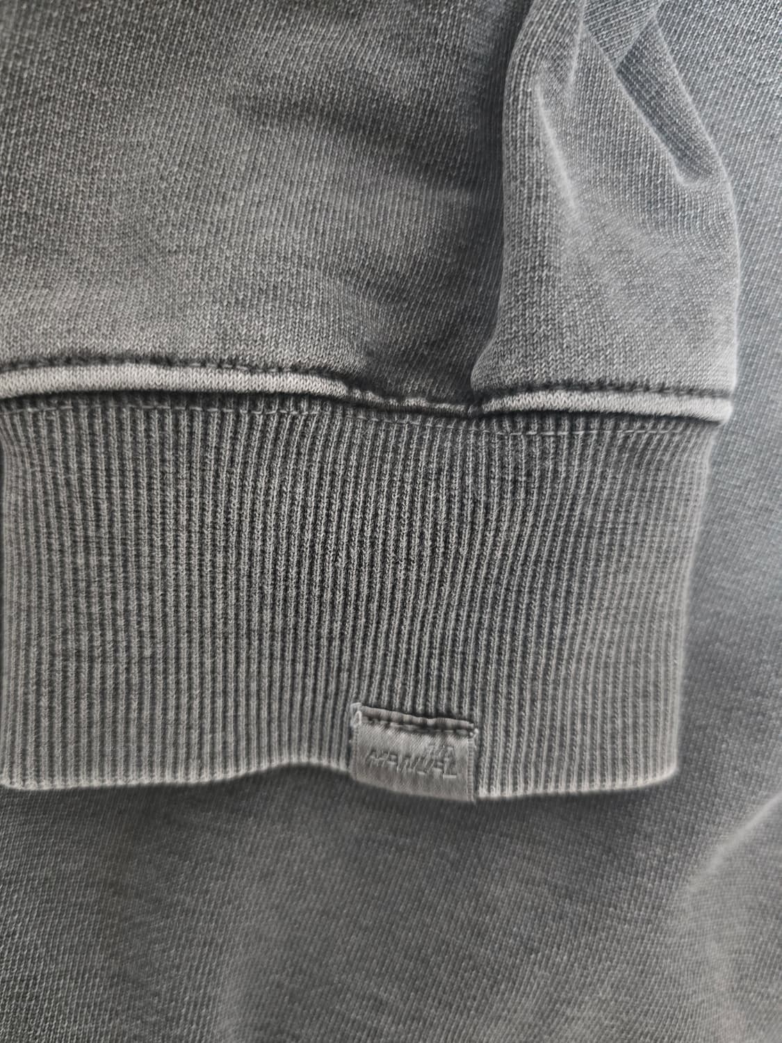 노매뉴얼 reversed TM LOGO SWEATSHIRT 
L 상품이미지4