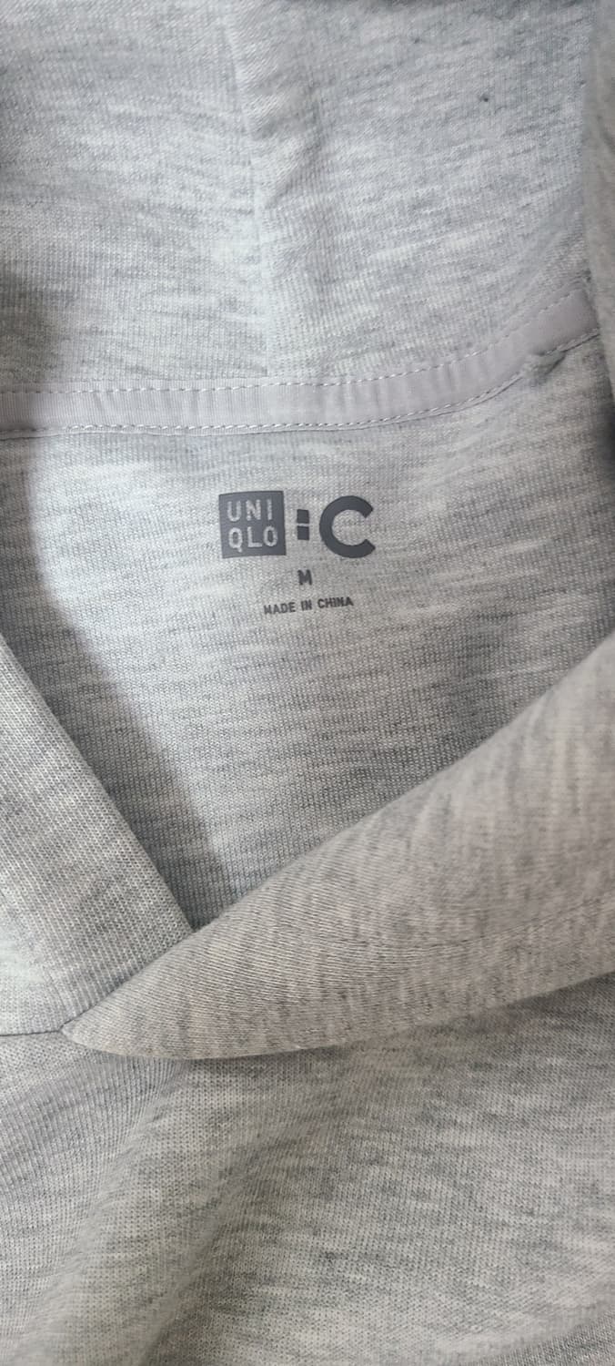 유니클로 후드티 상품이미지2