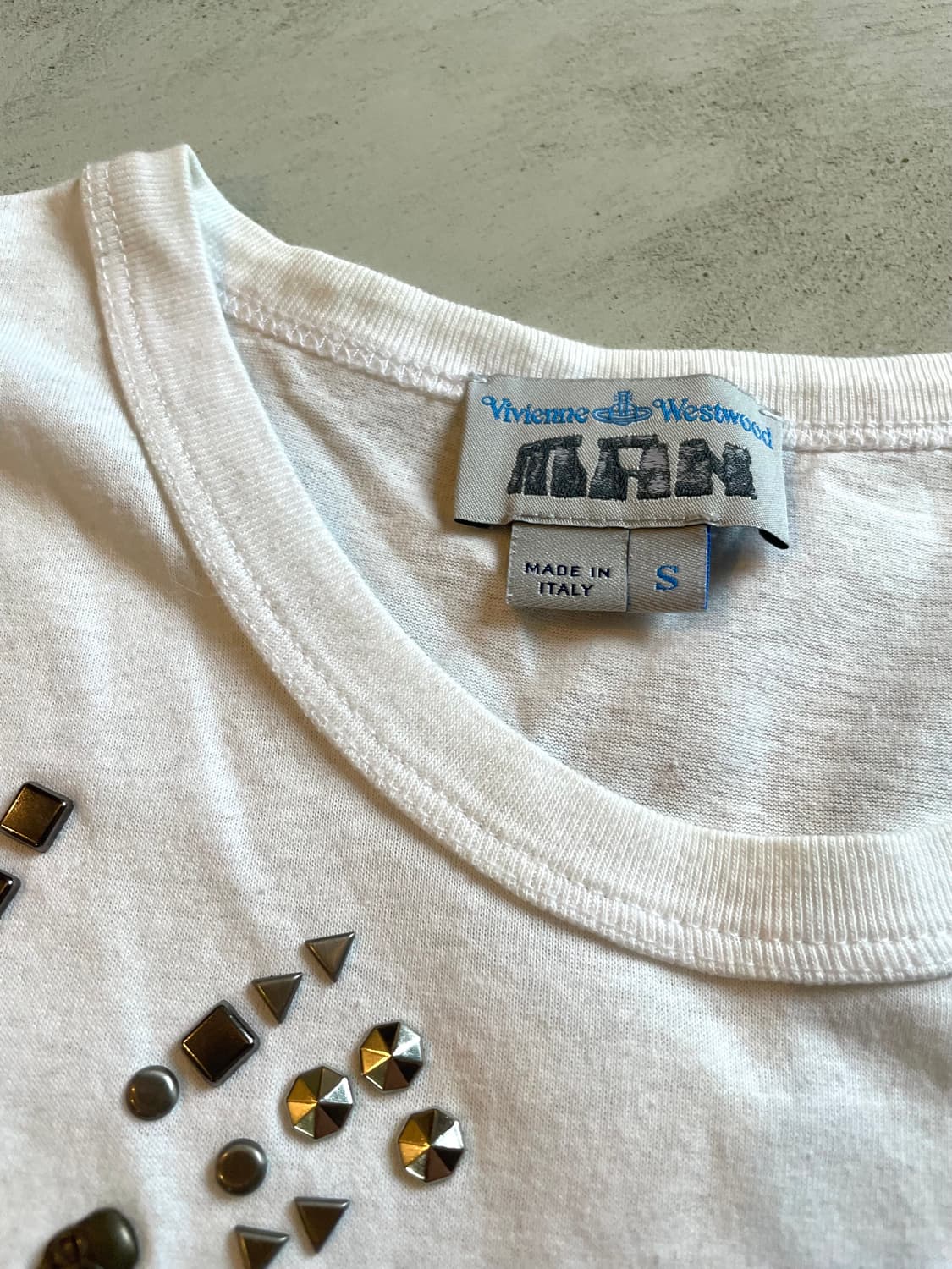 Vivienne Westwood 스터드 로고 반팔 티셔츠 상품이미지4