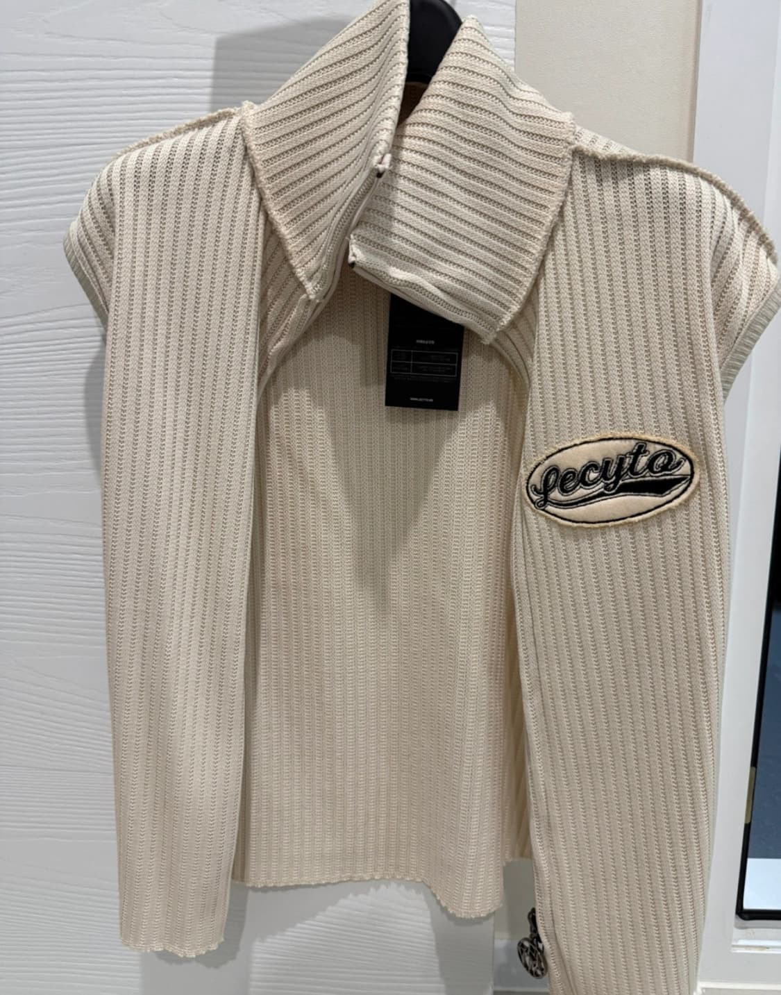 LECYTO 레씨토 니트 베스트 집업 상품이미지1