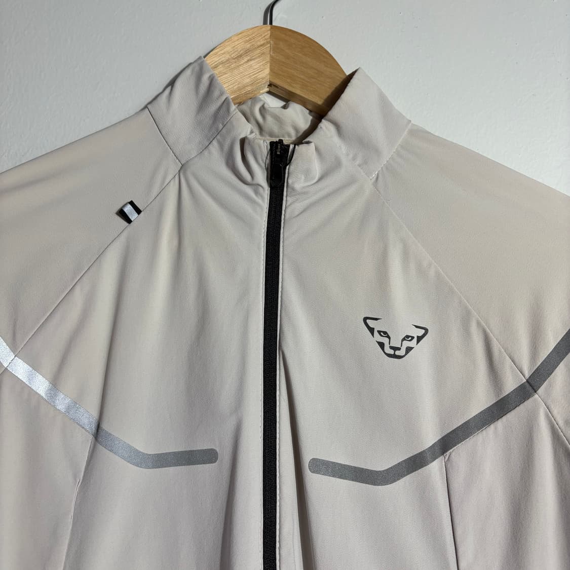 다이나핏 화이트 기능성 집업 자켓 (무료배송) 상품이미지2