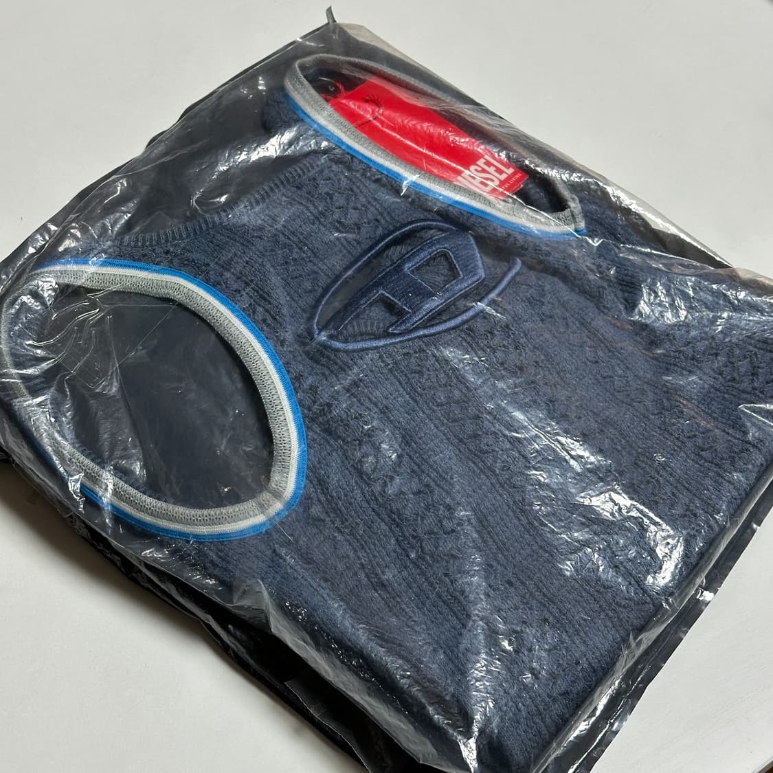 디젤 M-일라그로스 오발 D 컷아웃 니티드 로고 바디수트 블루 상품이미지4