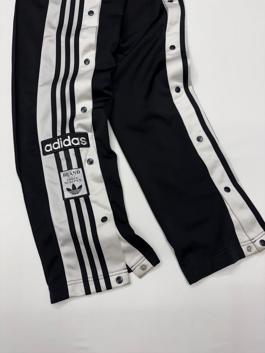 아디다스 아디브레이크 버튼 트랙팬츠 상품이미지5