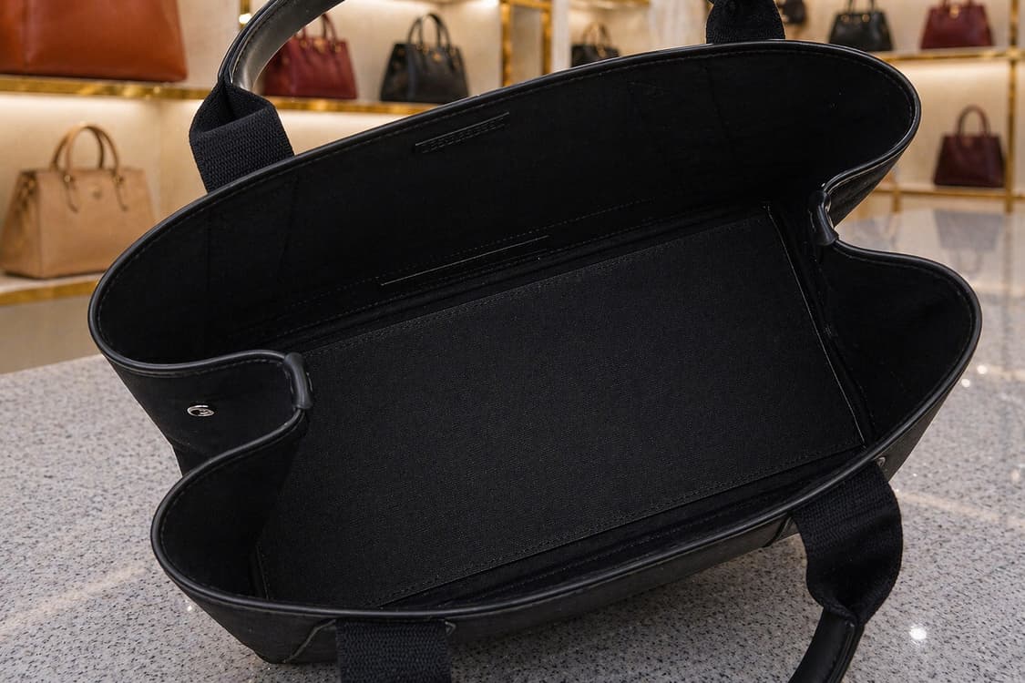 [S급] 발렌시아가 카바스 토트백 미디엄 판매합니다!!! 상품이미지4