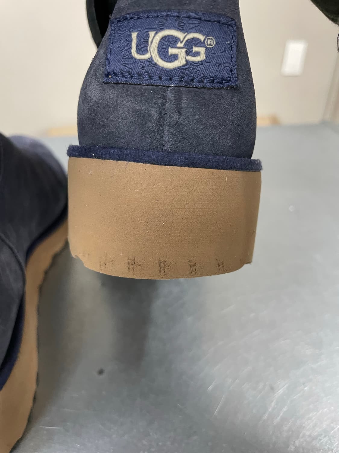 어그 에이미 스웨이드 부츠 250 상품이미지10