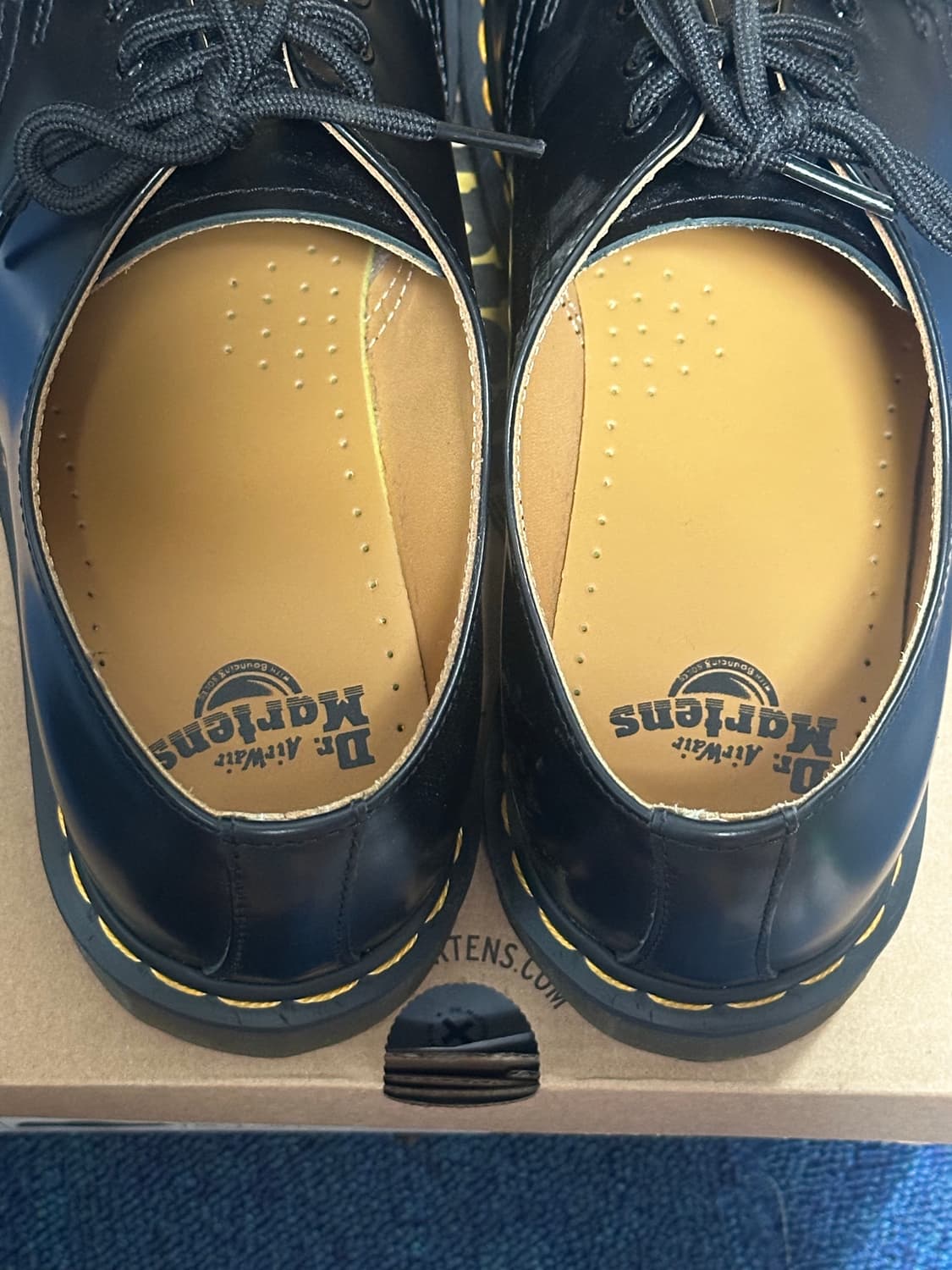 닥터마틴 1461 3홀 블랙스무스 270 상품이미지3