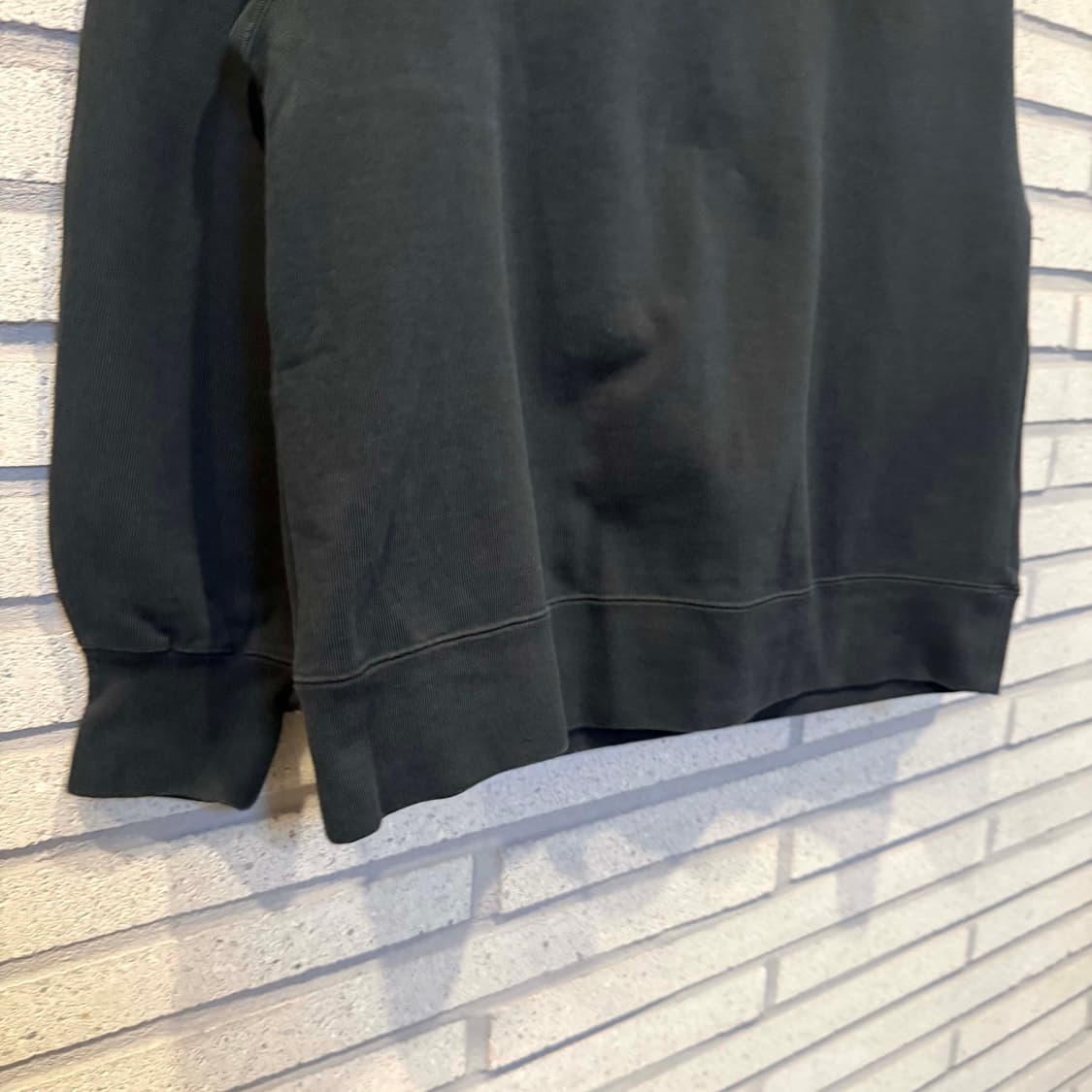 조던 라벨 패치 로고 맨투맨 블랙 컬러 상품이미지3