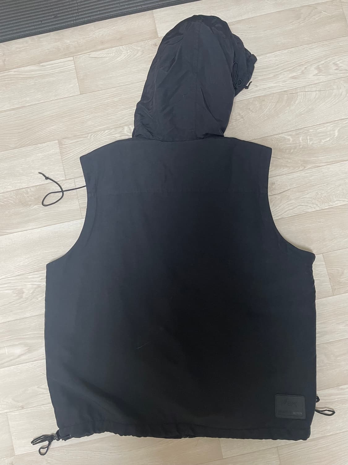 아식스 후드 조끼 라지 상품이미지2