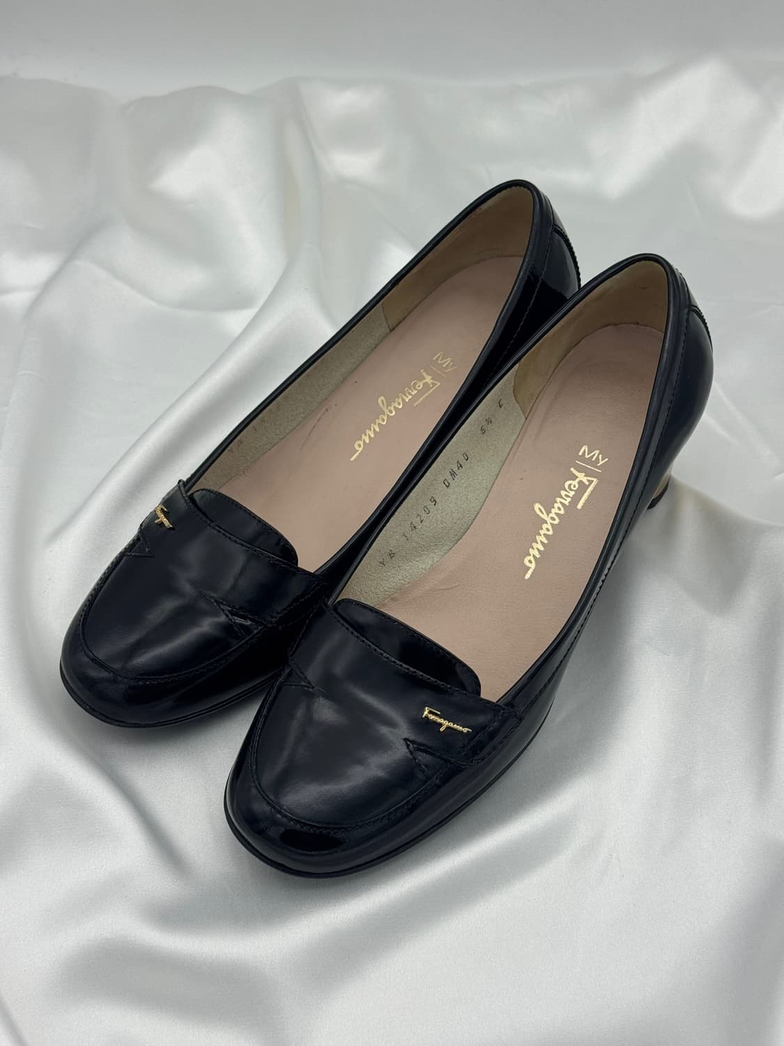 페라가모 에나멜 구두 상품이미지1