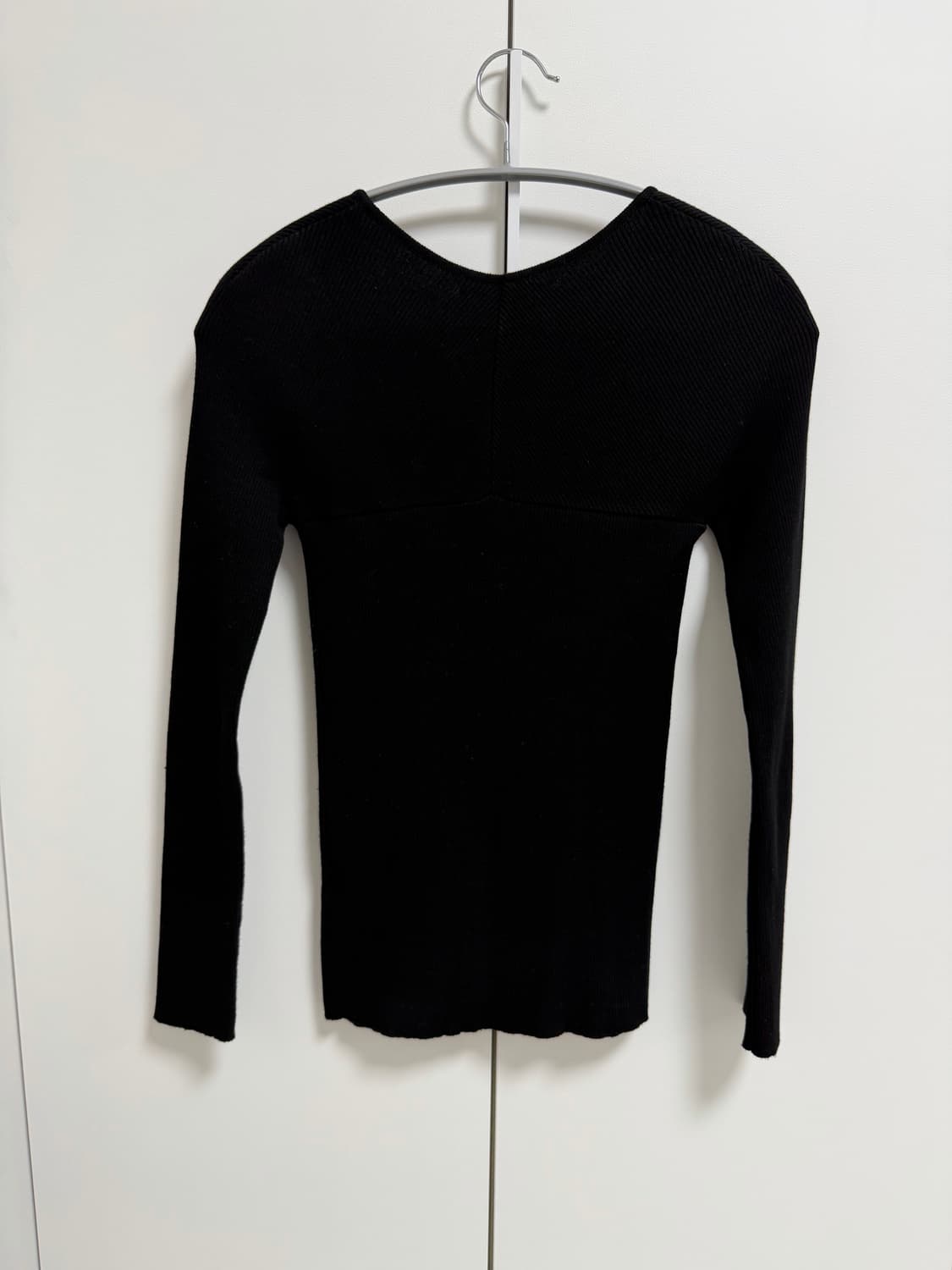 킨더살몬 하트넥 니트탑 상품이미지2