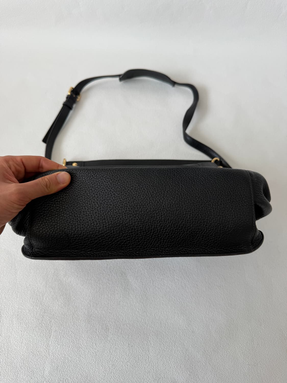 엠씨엠(MCM) 레더 토트 크로스백 상품이미지4