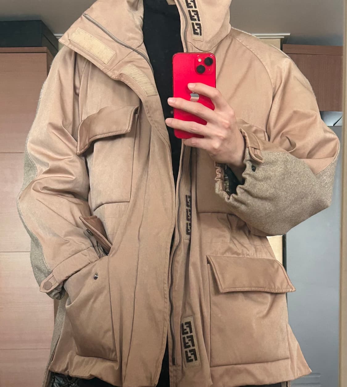 펜디 몰스킨 패딩 상품이미지2