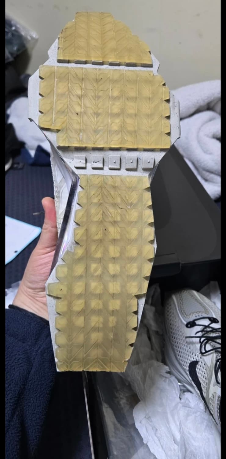 나이키 줌 MMW 4 메튜 윌리엄스 스톤 상품이미지5