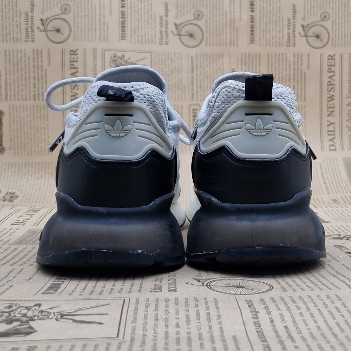 아디다스 ZX 2K 부스트 운동화 235 상품이미지4