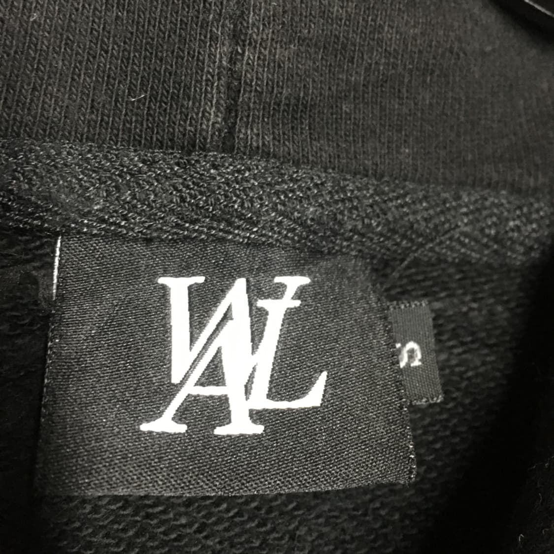 우알롱 후드집업 CC23 상품이미지3