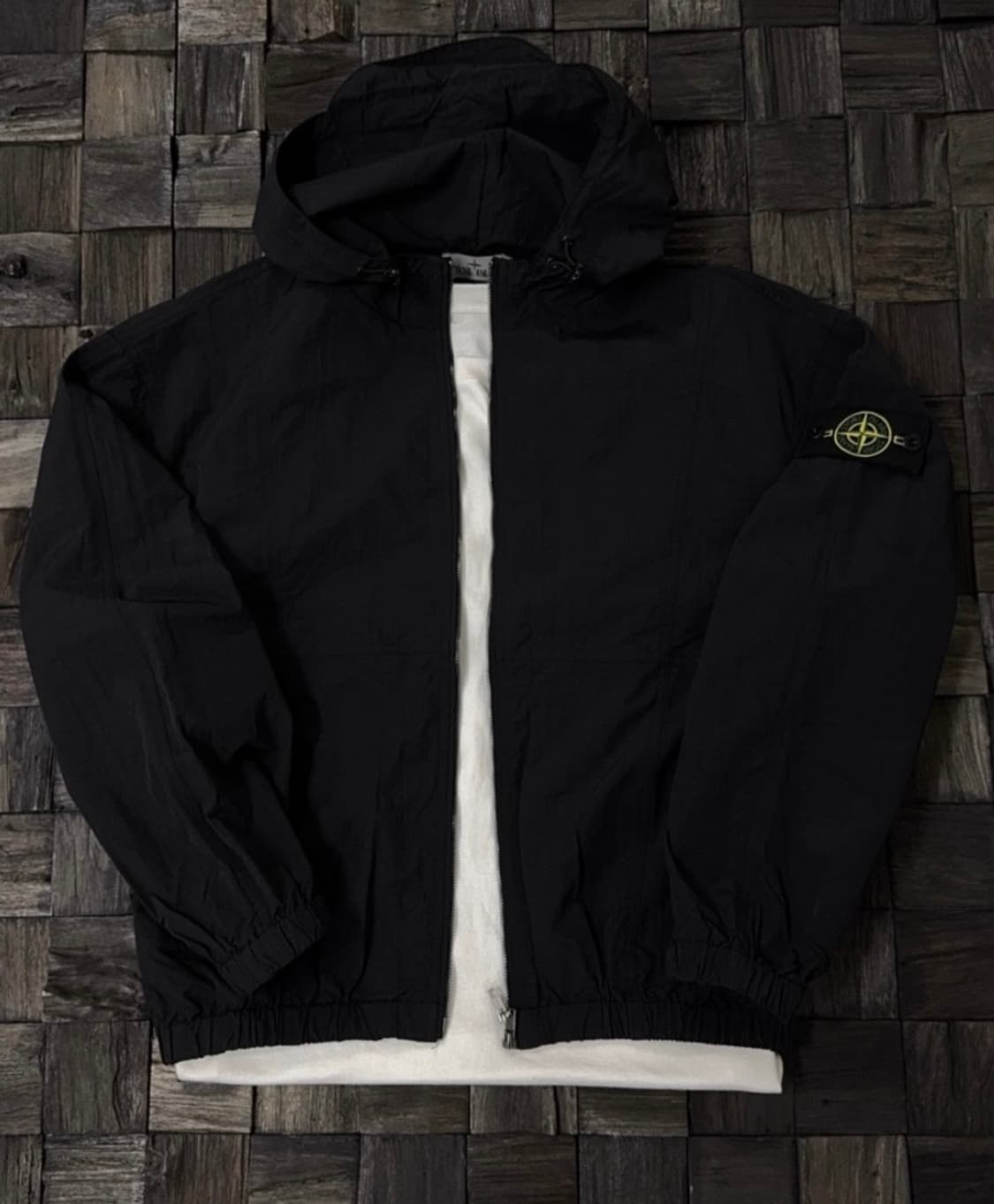 스톤아일랜드 후드 바람막이 상품이미지1