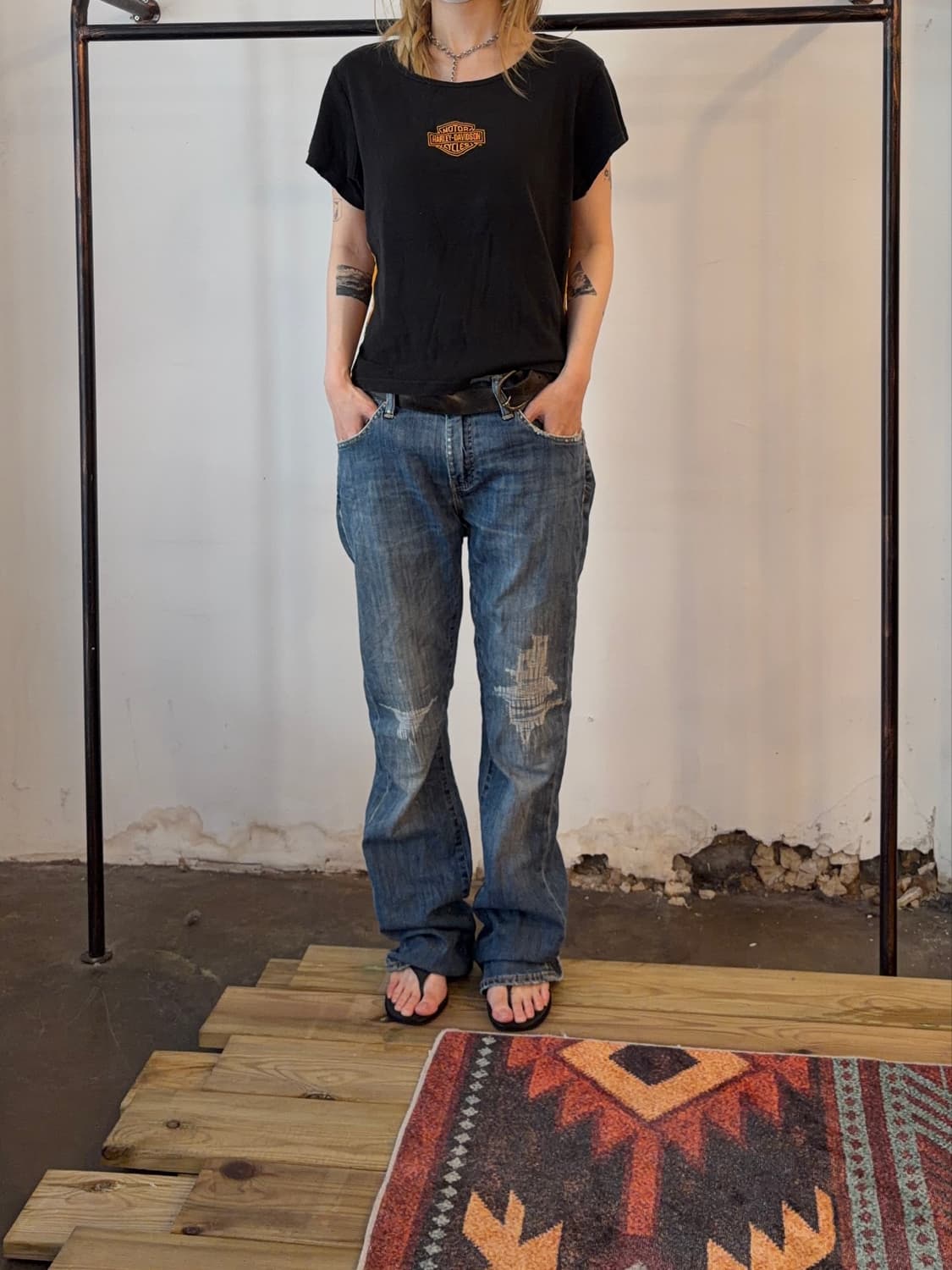 Levi’s 527 부츠컷 데님 팬츠 | 디스트레스드 워싱 상품이미지1