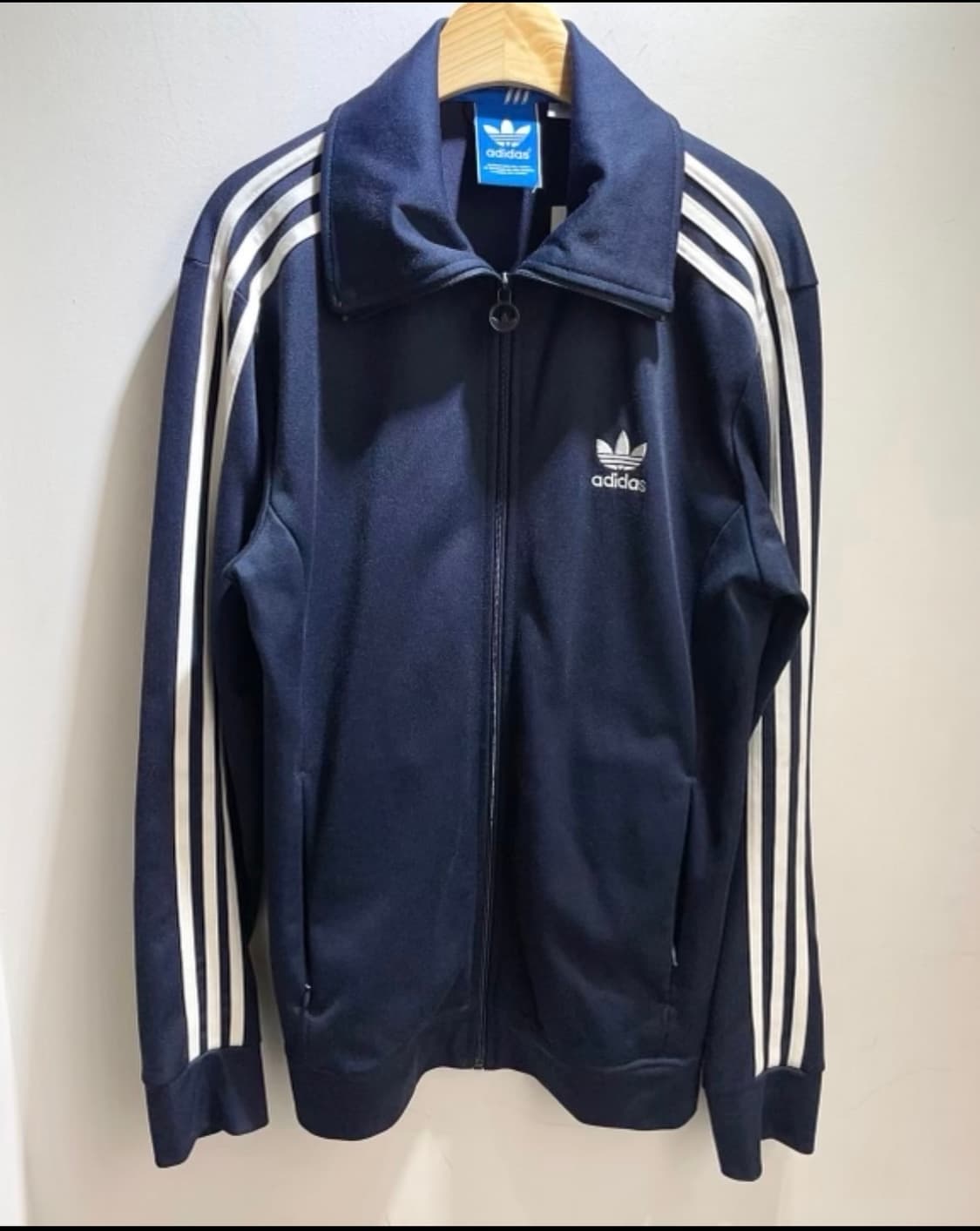 105 아디다스 유로파 네이비 트랙탑 상품이미지1