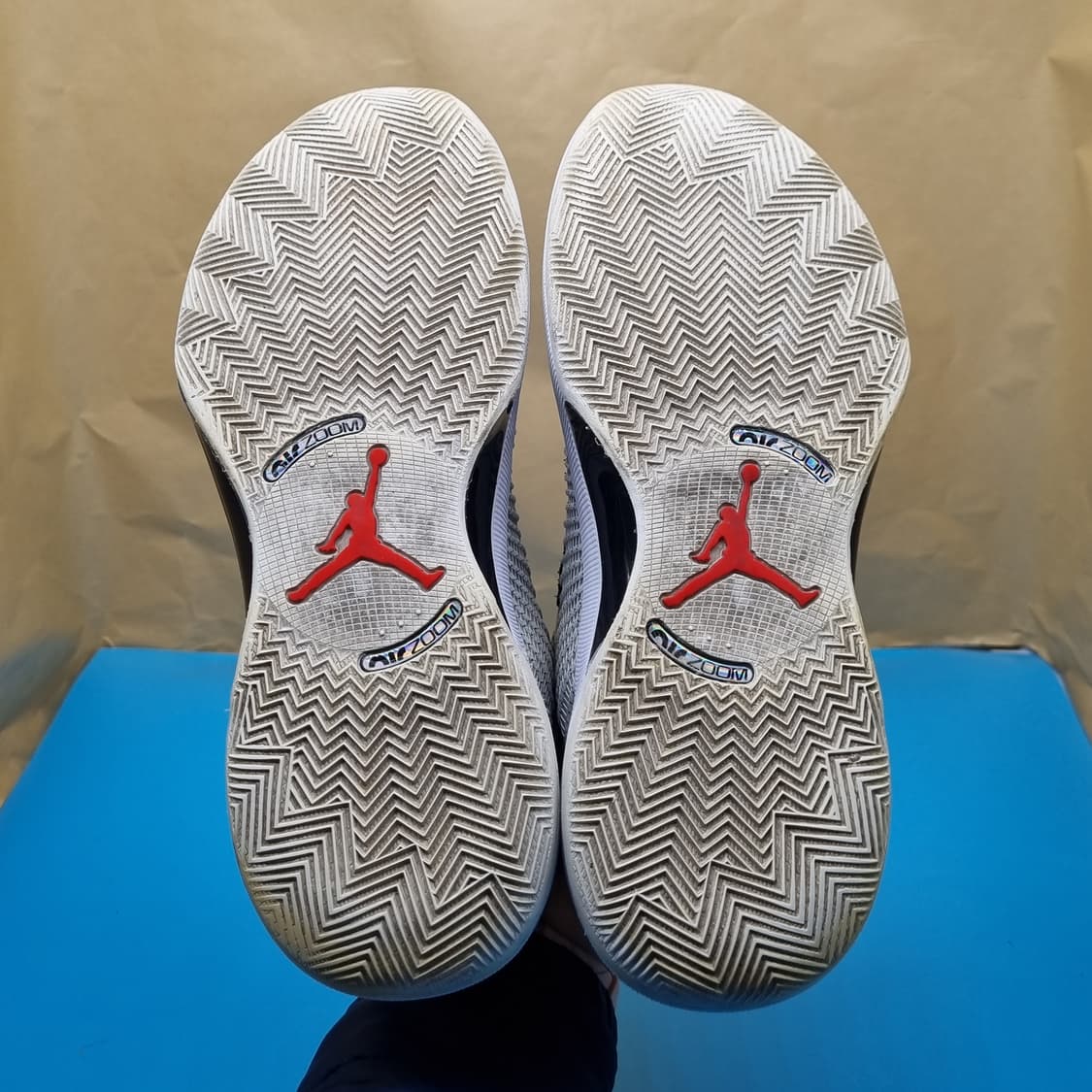 나이키 조던35 블랙 칠리레드 농구화270 상품이미지3