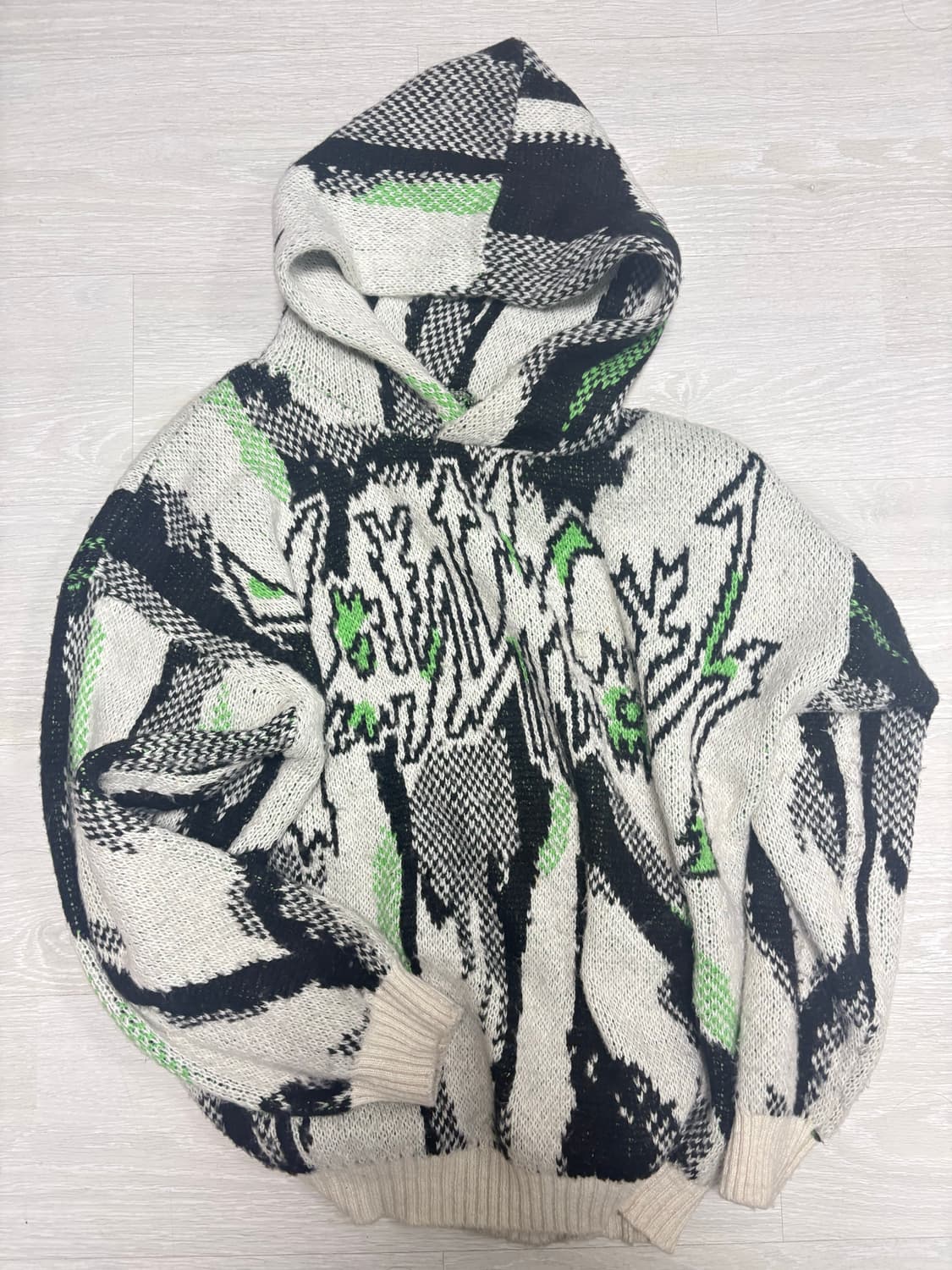 유스배쓰 youthbath 러프 페인팅 니트 후드 상품이미지1