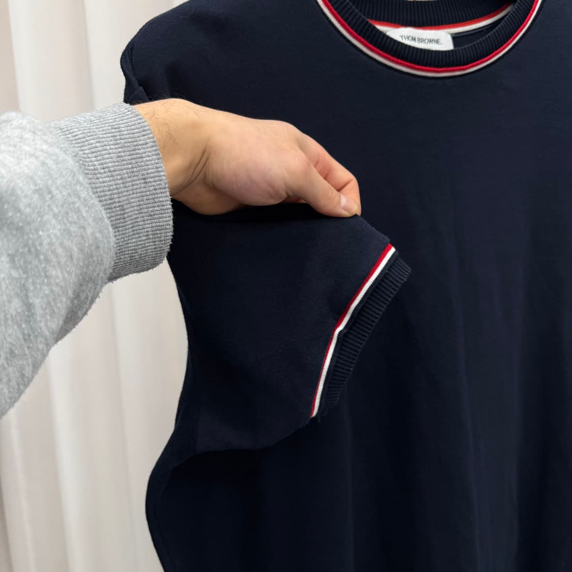 [4] 톰브라운 밀라노 스트라이프 반팔티 상품이미지4
