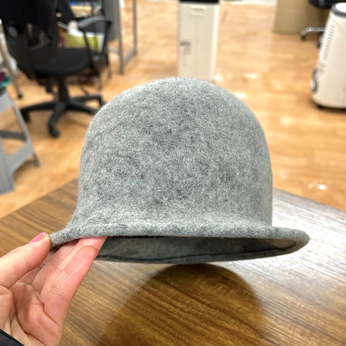 겨울 회색 버킷햇  상품이미지1