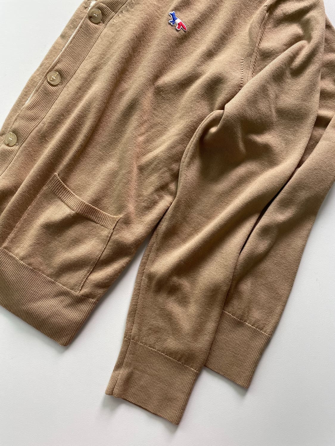 [XL] 메종 키츠네 트리컬러 폭스 메리노 울 가디건 상품이미지3