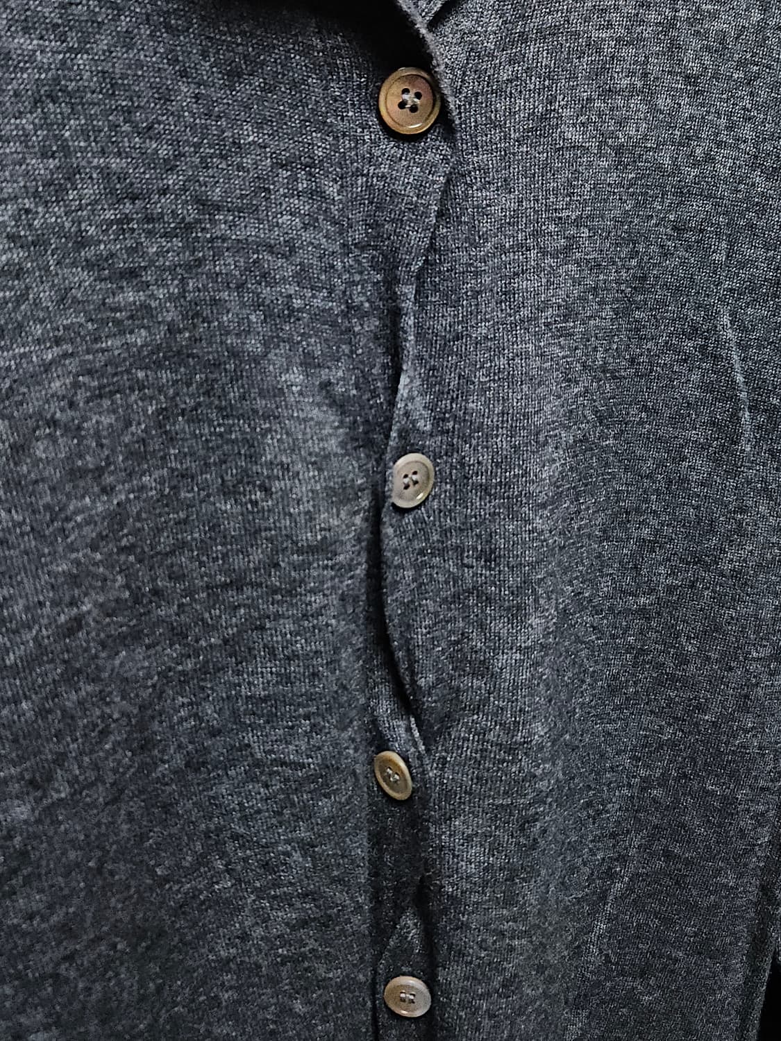 셔터 하이 칼라 트위스트 버튼 가디건 (L) 상품이미지4