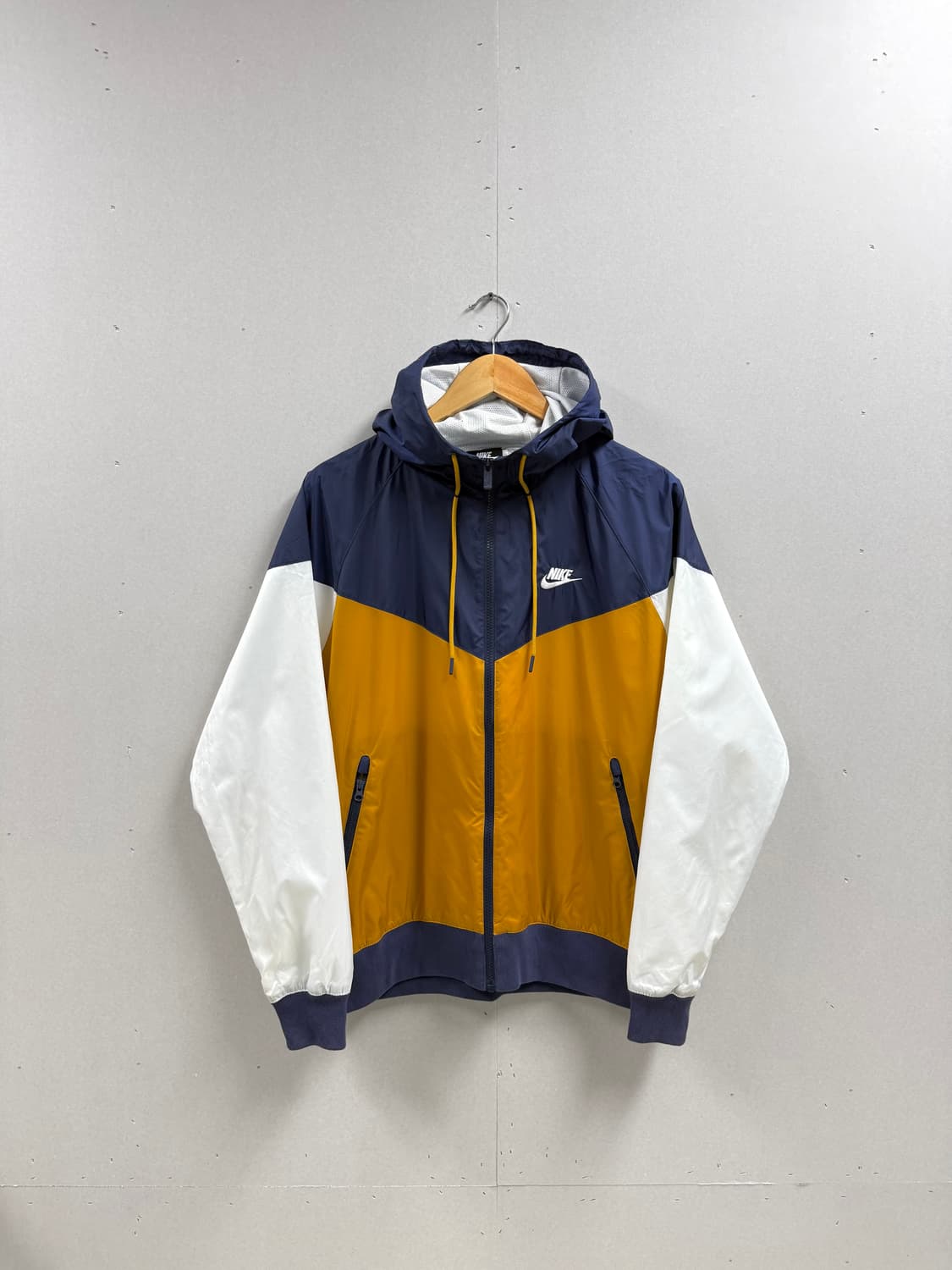 남성 95~100 / 나이키 윈드러너 바람막이  상품이미지1