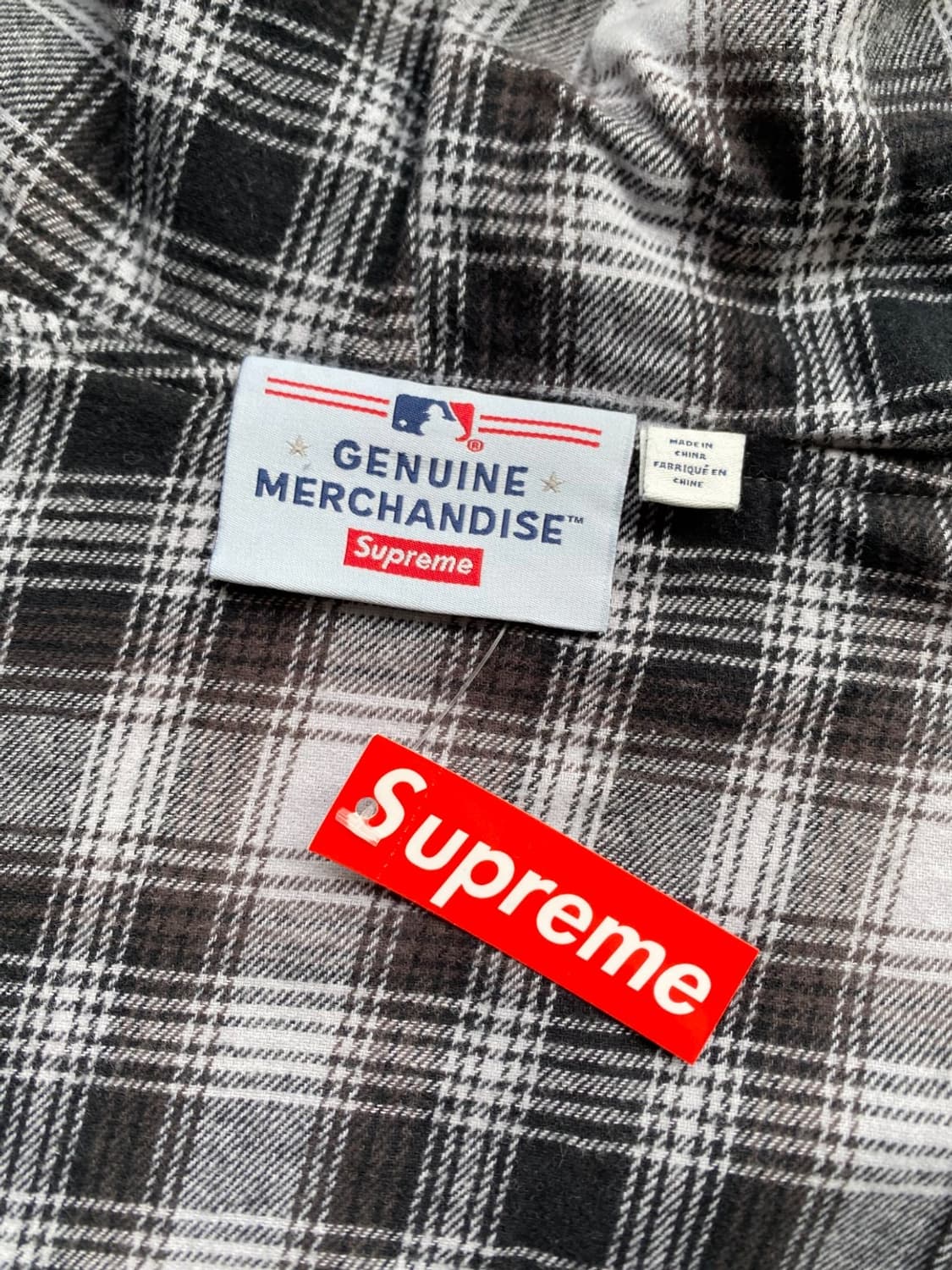 수프림 엠엘비 화이트 삭스 콜라보 후드직업 상품이미지8