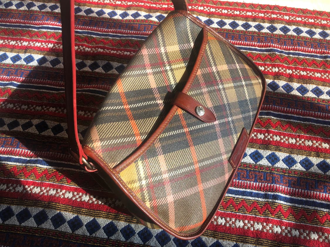 두니앤버크 체크무늬 숄더백 상품이미지9