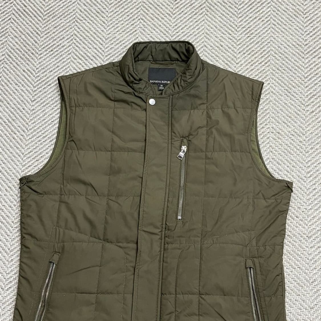 바나나리퍼블릭 경량패딩 베스트 v1847 상품이미지3