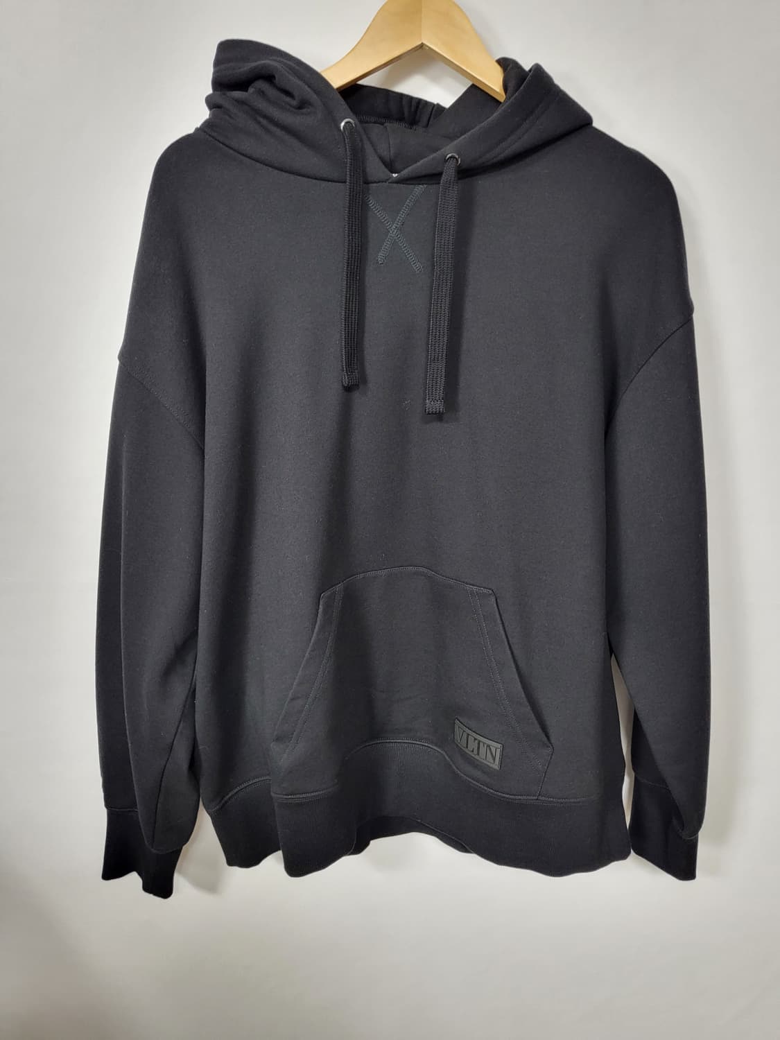 발렌티노 VLTN 후드티 블랙 M 100-105 상품이미지6