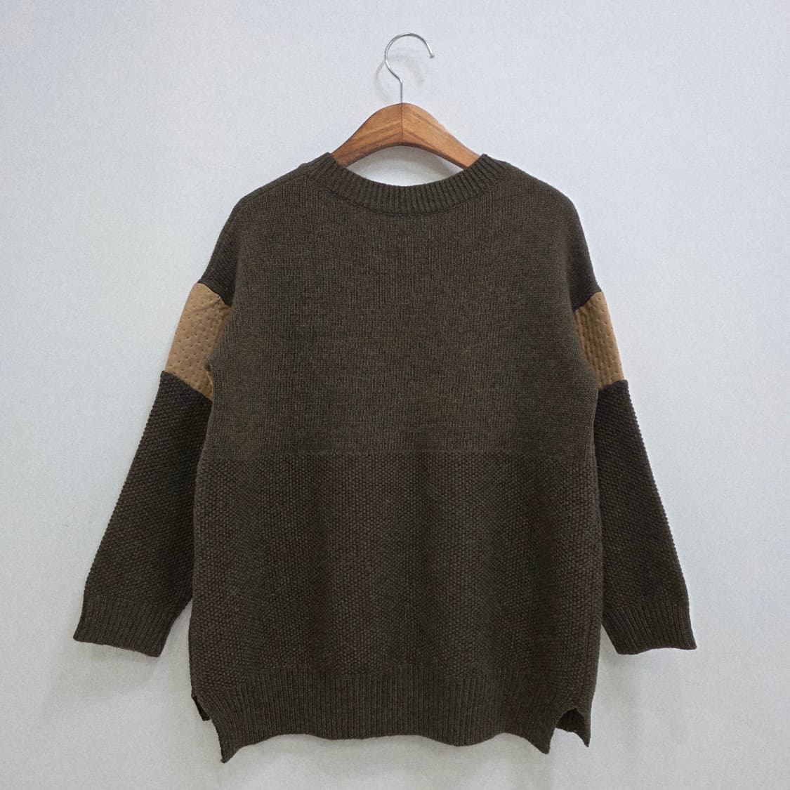 브라운 포켓 빈티지 니트 상품이미지2