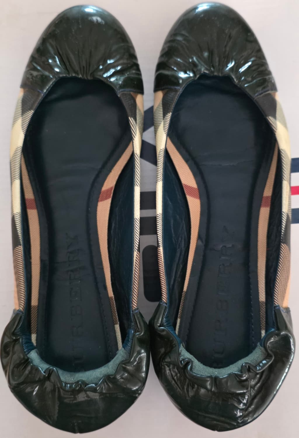 버버리 플랫37 상품이미지1