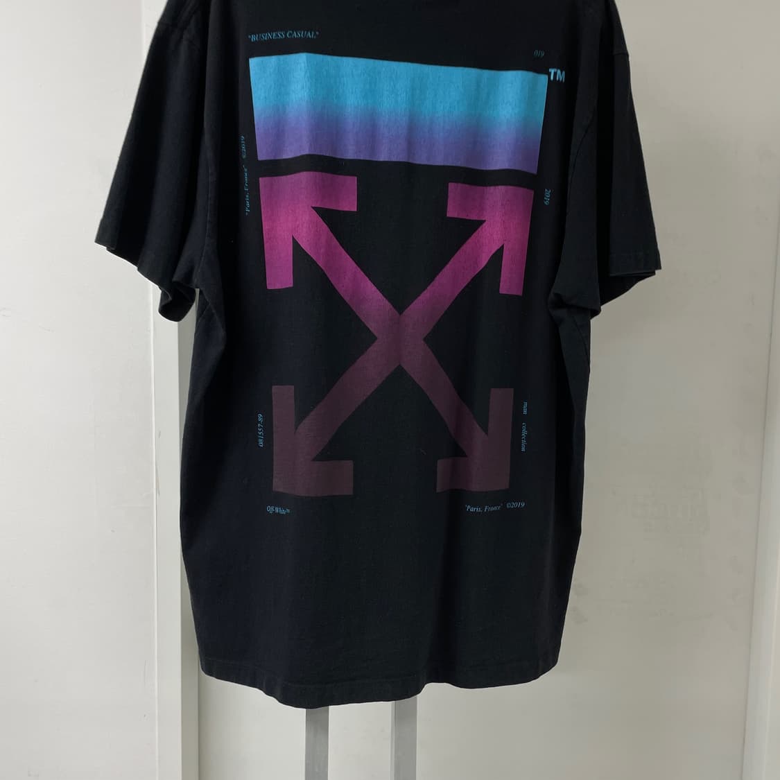 오프화이트 블랙 반팔 티셔츠 M 상품이미지3