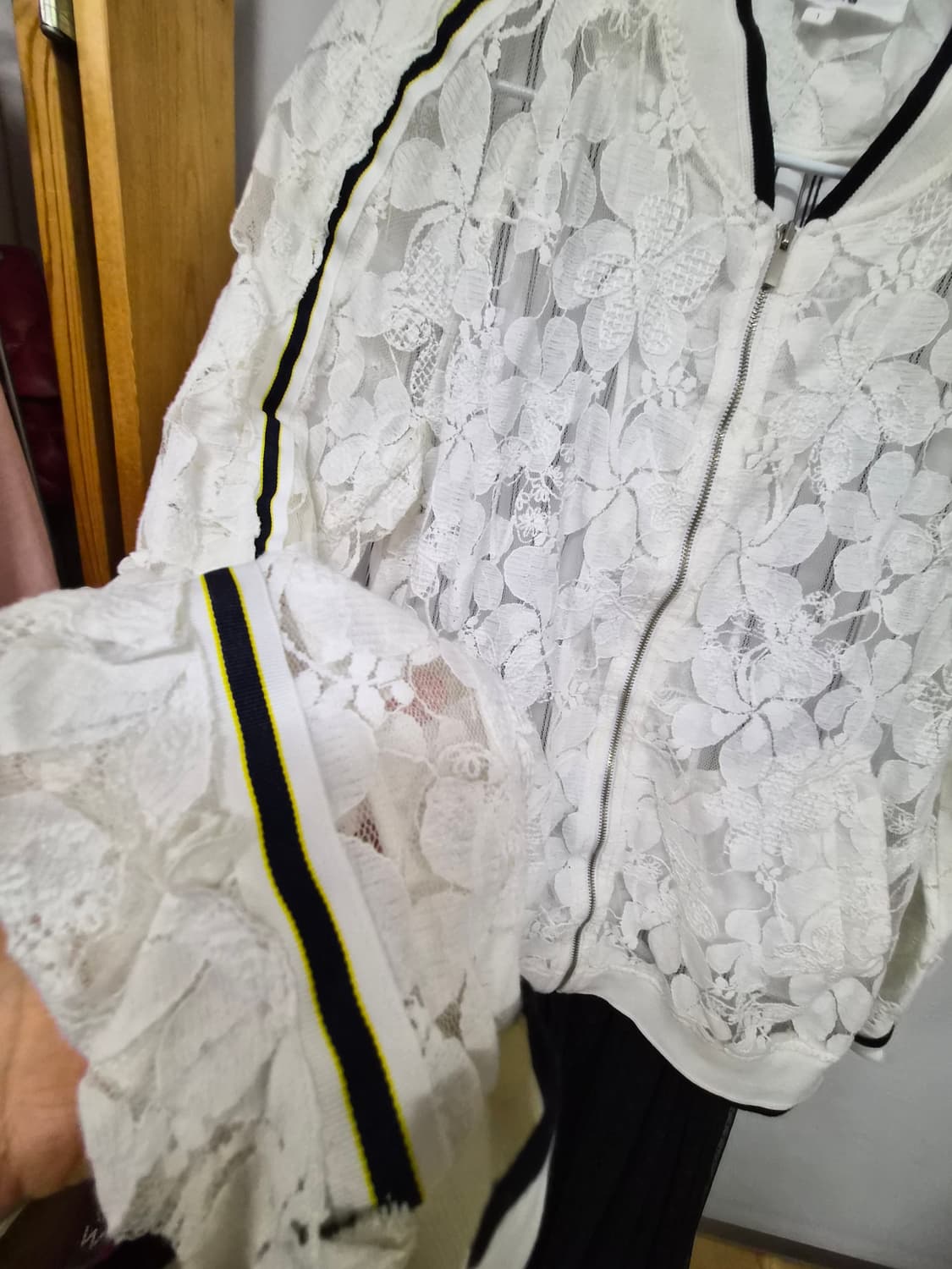 오즈세컨 레이스 집업 블루종.질스튜어트 레이스샤 스커트 상품이미지5