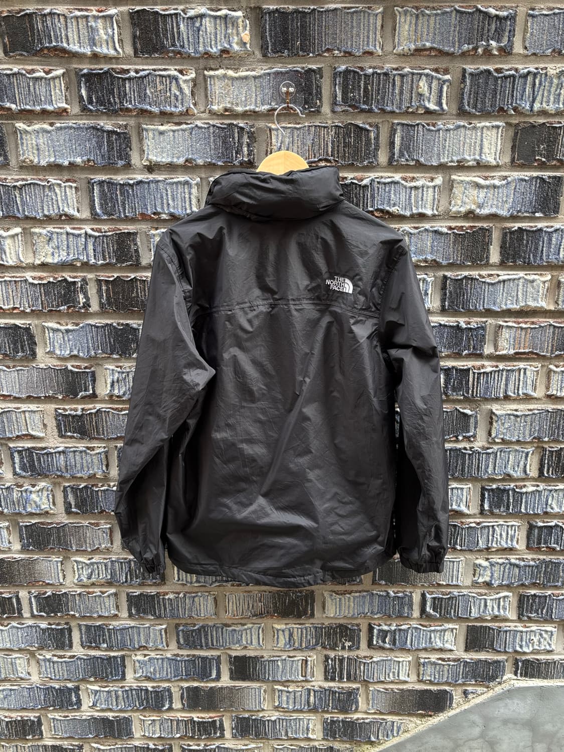 노스페이스 윈드브레이커 상품이미지3