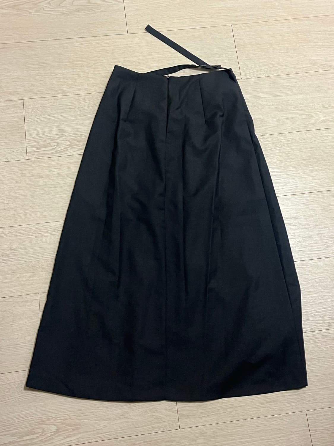 아워코모스 플리츠스커트 909 pleats slit skirt 상품이미지5